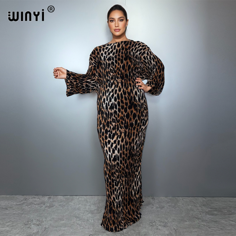 Boho Summer Beach Maxi Dress - WINYI サマープリーツ入り、ゆったりとしたシルエットのワンピース。ホリデーシーズンやボヘミアンスタイルのビーチカバーアップ、マキシ丈のカフタン、アバヤ。イスラム教徒の女性向け、ドバイの高級パーティーにも最適な一着。